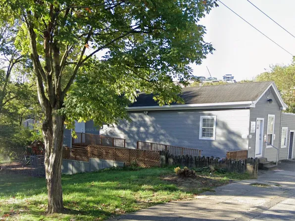 641 W 9th St #1, Covington, KY 41011