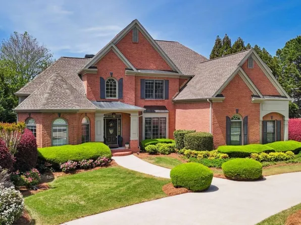 1021 White Cloud Rdg, Snellville, GA 30078