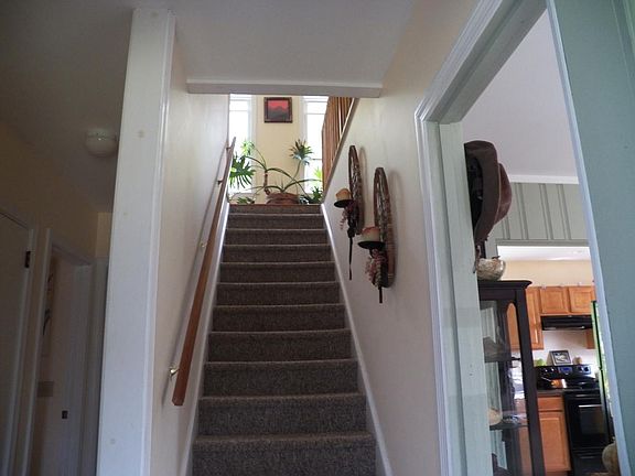3rd image of 88 Highland Ave