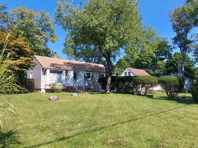 995 Crystal Lake Ter, Franklin Lakes, NJ, 07417