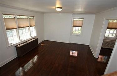 2nd image of 438 Sulgrave Rd