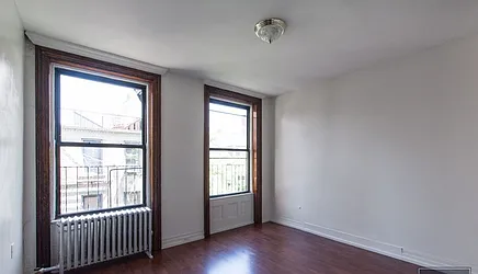 Rented by Bryan L Rozencwaig, LREB