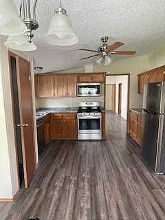 3rd image of 264 Storr