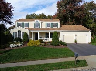 347 Old Evarts Ln, Groton, CT 06355