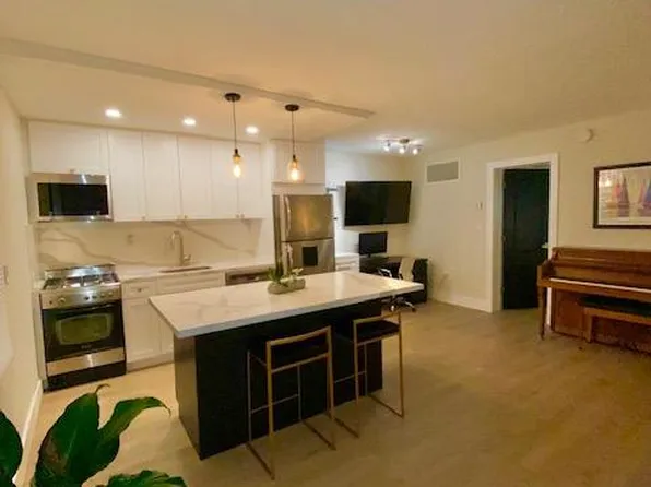 3245 Virginia St APT 63, Miami, FL 33133