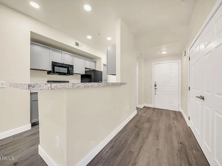 9820 N Central Ave #120 — Photo 10