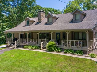 195 Windsong Ln, Franklin, NC 28734