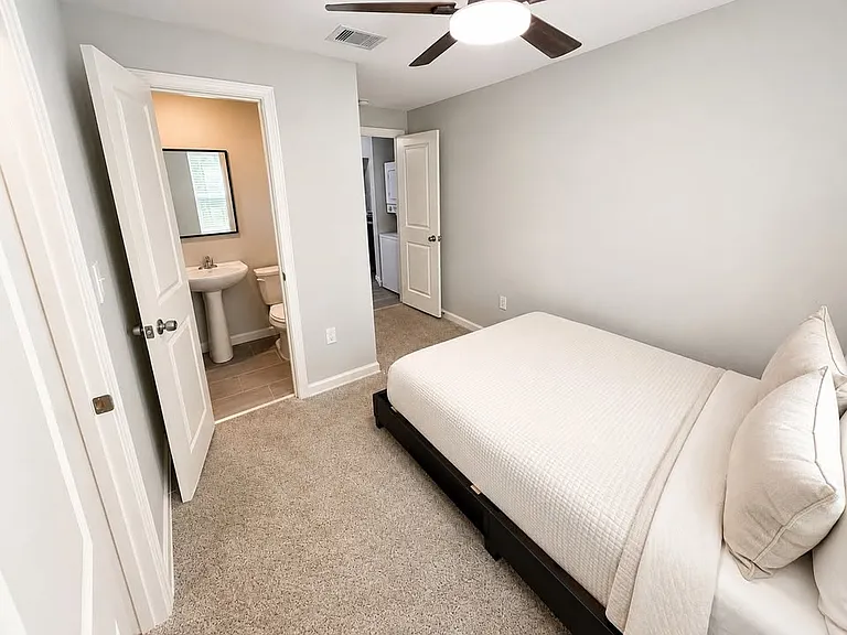 3208 Holman St #3 — Photo 7
