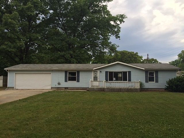 1st image of 57465 Beverly Dr