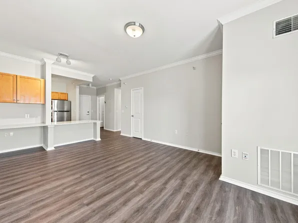 13570 Technology Dr APT 2203, Eden Prairie, MN 55344