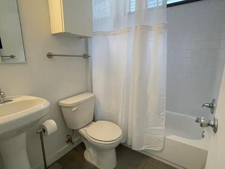 1924 Toledano St — Photo 11