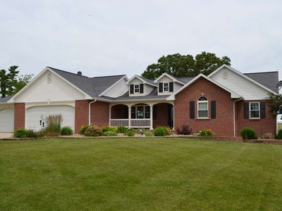14106 Route 52, Dyersville, IA, 52040
