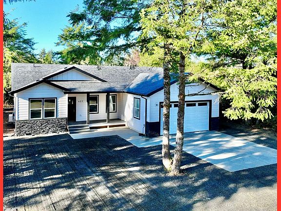 5th image of 427 Orion Avenue SW