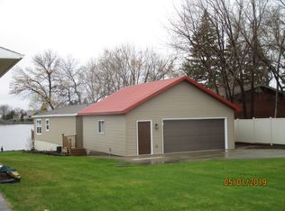 208 Nesbitt Dr, Mina, SD 57451