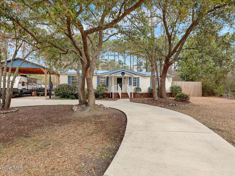1st image of 102 Robin Court