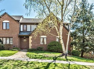 1634 Stone Mansion Dr, Sewickley, PA