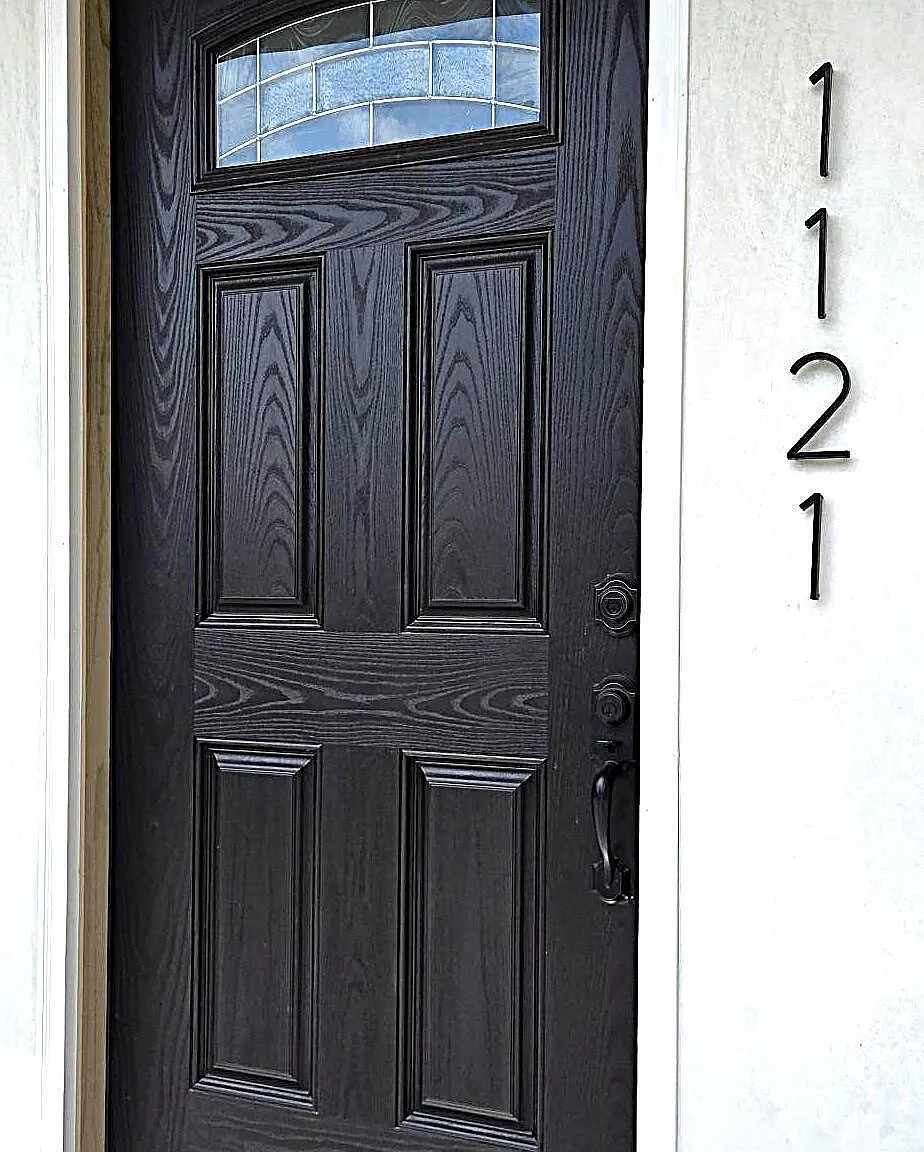 3 bed, 1054 sqft, $3,300 — Photo 3
