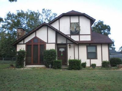 349 Honeysuckle Dr, Millbrook, AL, 36054