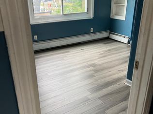 54 Pearl St #1B, Pawtucket, RI 02860