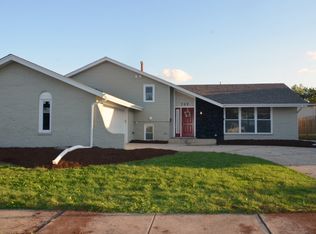 749 E 193rd Pl, Glenwood, IL 60425