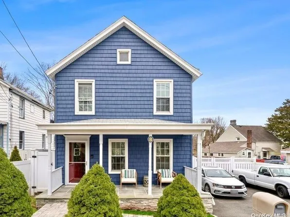 8 Madison Avenue, Glen Cove, NY 11542