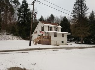 324 Buck Run Rd, Clymer, PA 15728