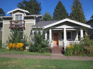 7043 SE Clinton St, Portland, OR 97206