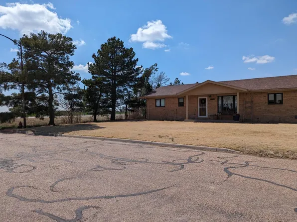 1313 Chippewa St, Satanta, KS 67870