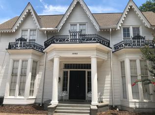 1005 17th Ave APT B, Tuscaloosa, AL 35401