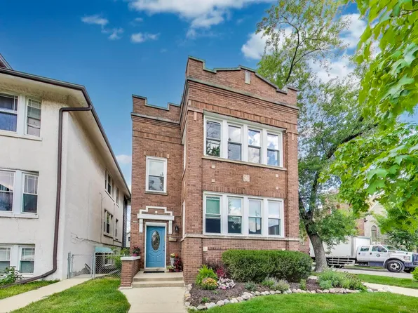5000 W Grace St, Chicago, IL 60641