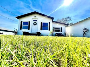 2123 Hillcrest Rd, Auburndale, FL 33823