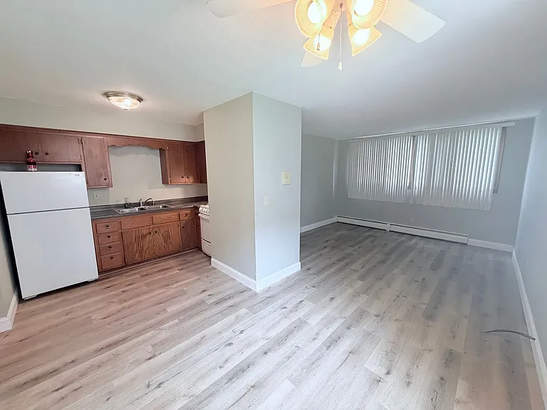 3600 Pennsylvania Ave S — Photo 17