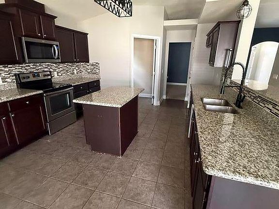 4th image of 4426 Mirada Way
