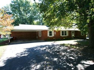 2718 Smallhouse Rd, Bowling Green, KY 42104