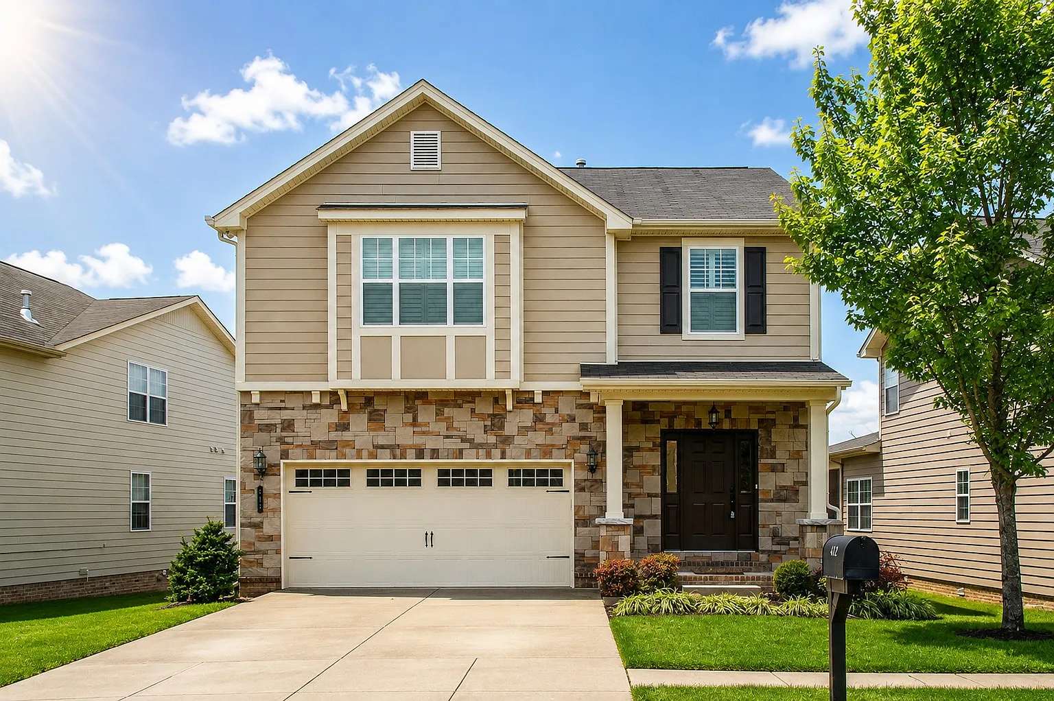 4 bed, 3.5 bath, 2830 sqft, $3,400 — Photo 1