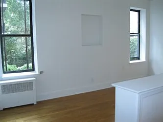 Rented by Tower Brokerage