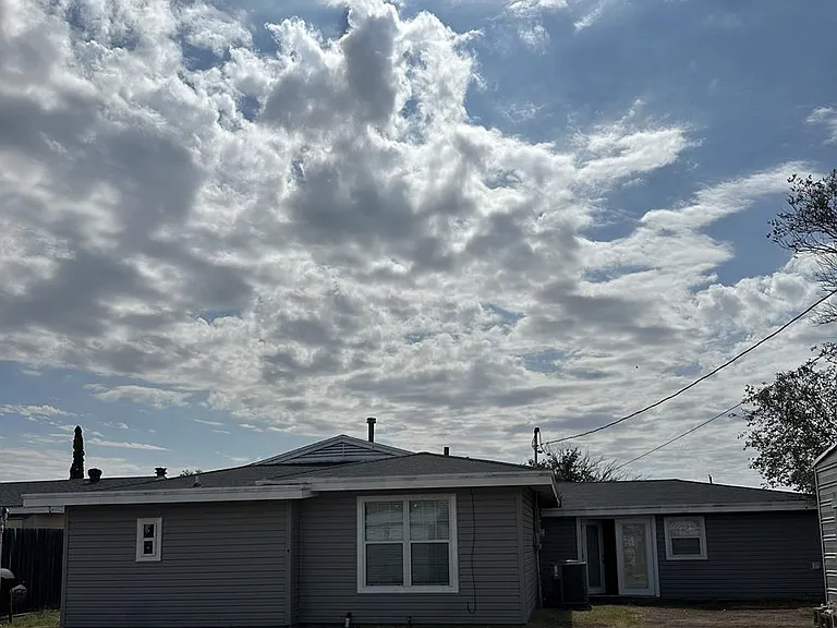 1711 Doran Dr — Photo 11