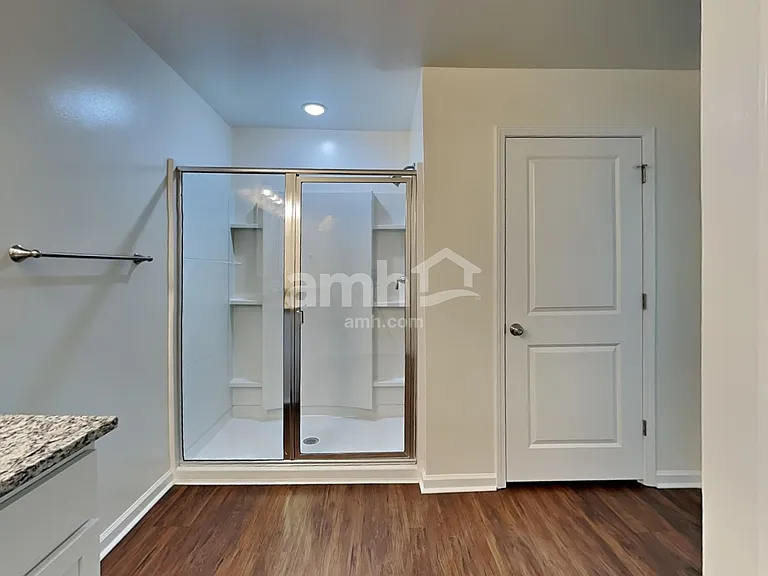 116 Butternut Ct — Photo 12