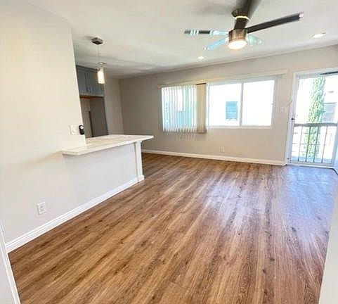 4th image of 4615 E Broadway APT 8