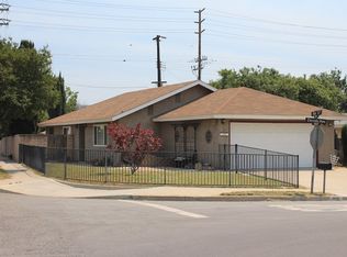 1090 Dennis St, Simi Valley, CA 93065