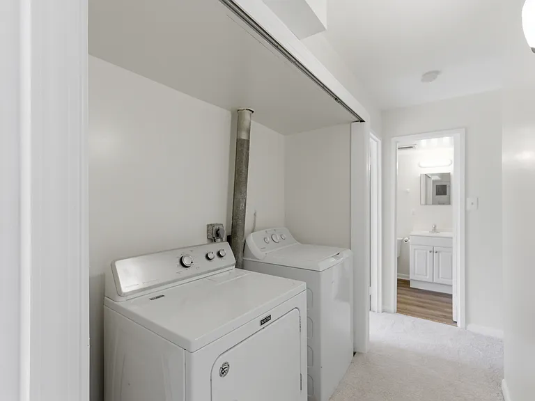 2316 Freetown Ct — Photo 9