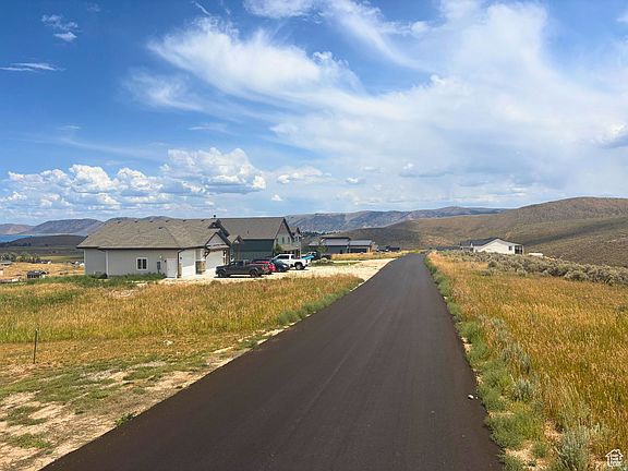 3rd image of 3095 County Rd