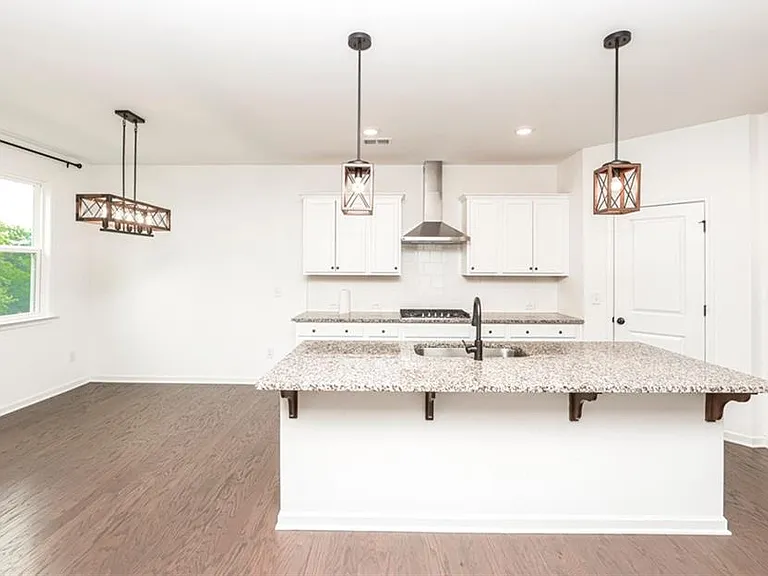 5575 Coltman Dr — Photo 6