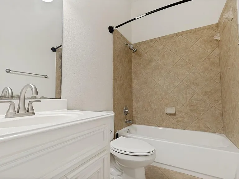 9318 Rainbluff Ln — Photo 24