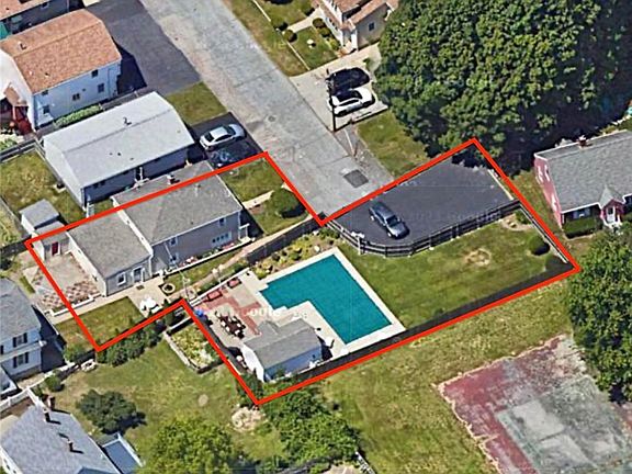 3rd image of 17 Gray St