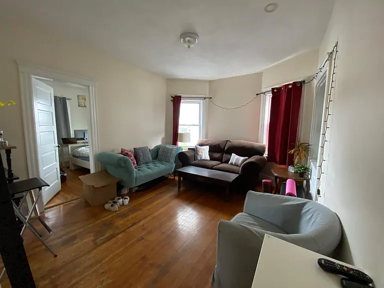 102 Line St #1 — Photo 6