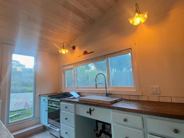 (undisclosed Address), Petaluma, CA 94952