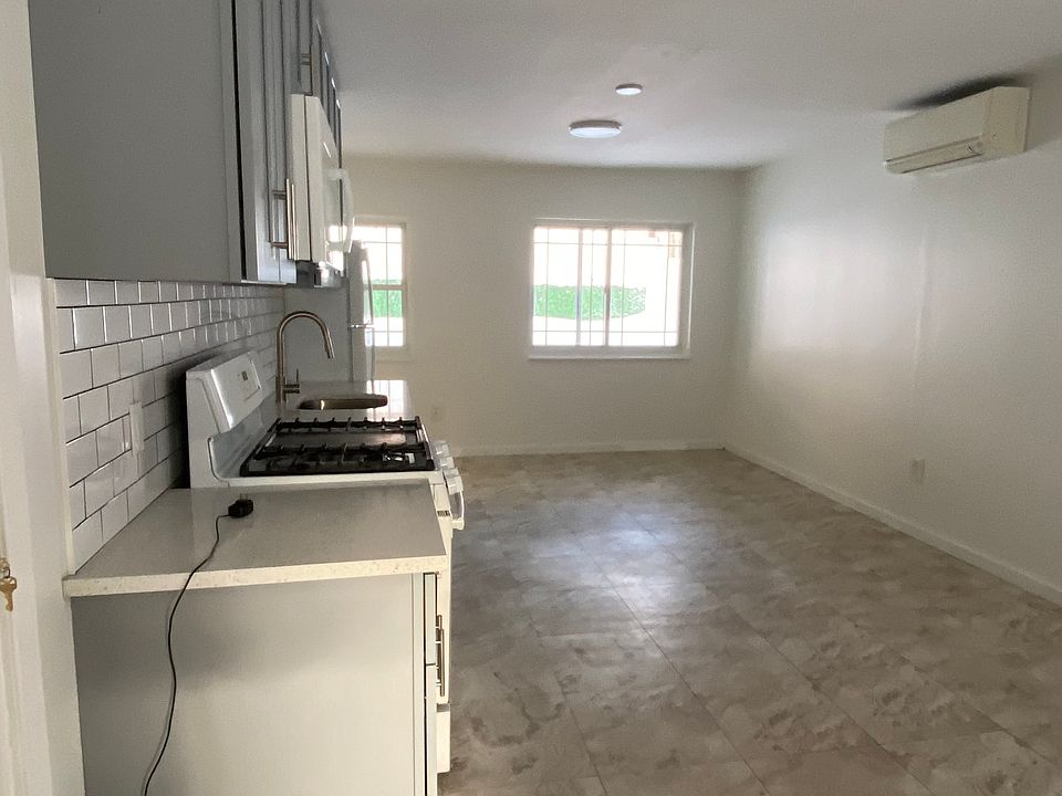1st image of 322 Swinton Ave Floor 2