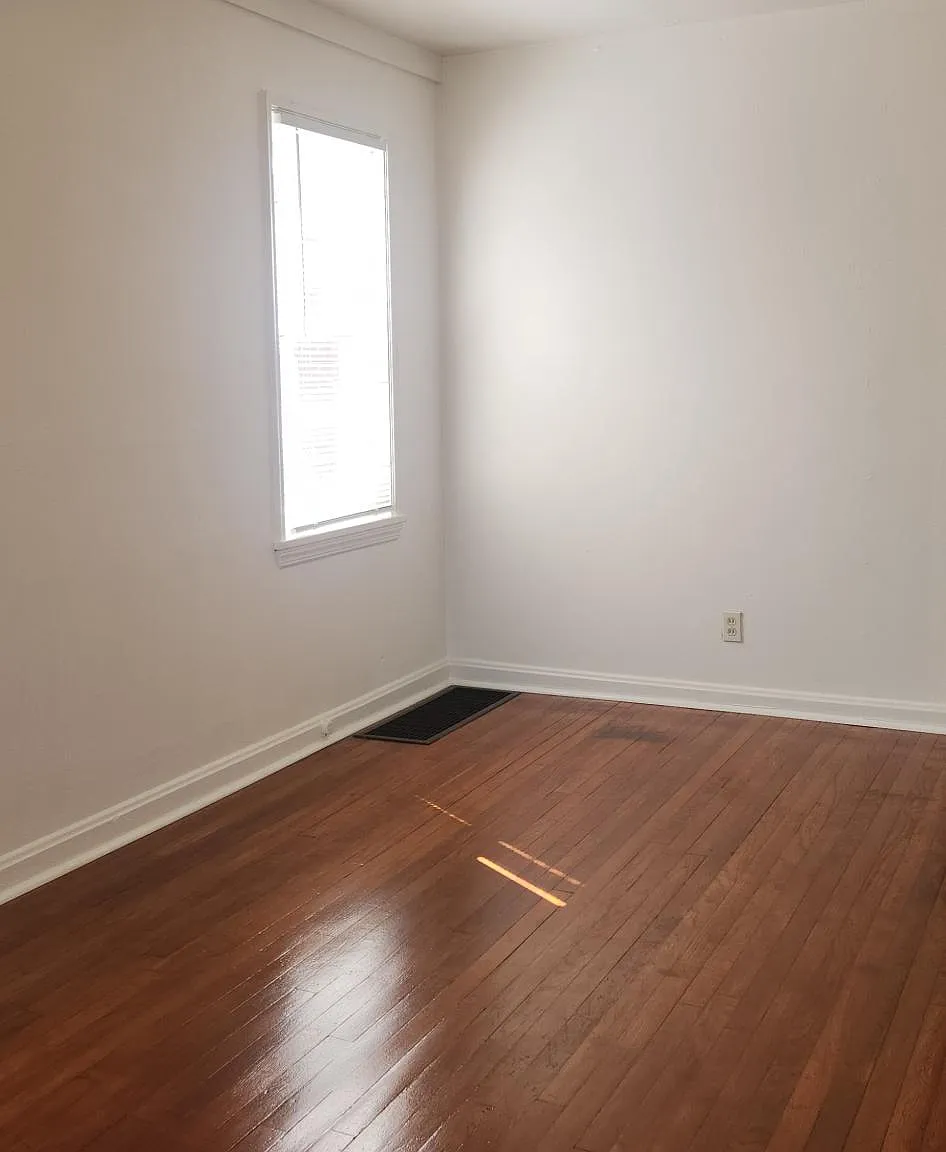 2 bed, 900 sqft, $1,425 — Photo 4