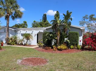 1341 SE Saint Josephs Ave S, Stuart, FL 34996